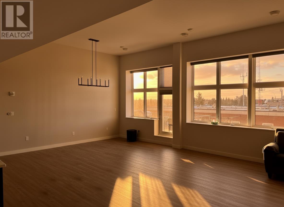 2416 96 HIGH ST, THUNDER BAY, Ontario