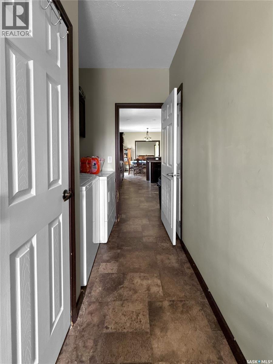 Envy Dog House Acreage, Silverwood Rm No. 123, Saskatchewan  S0G 4Z0 - Photo 13 - SK014548