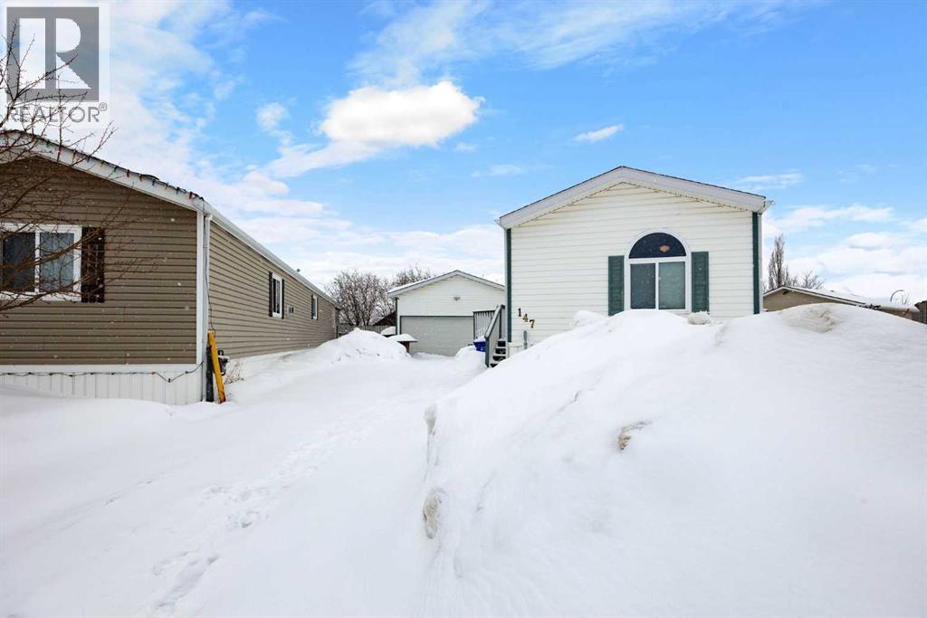 147 Cree Lane, Fort Mcmurray, Alberta  T9K 1Y5 - Photo 2 - A2300063