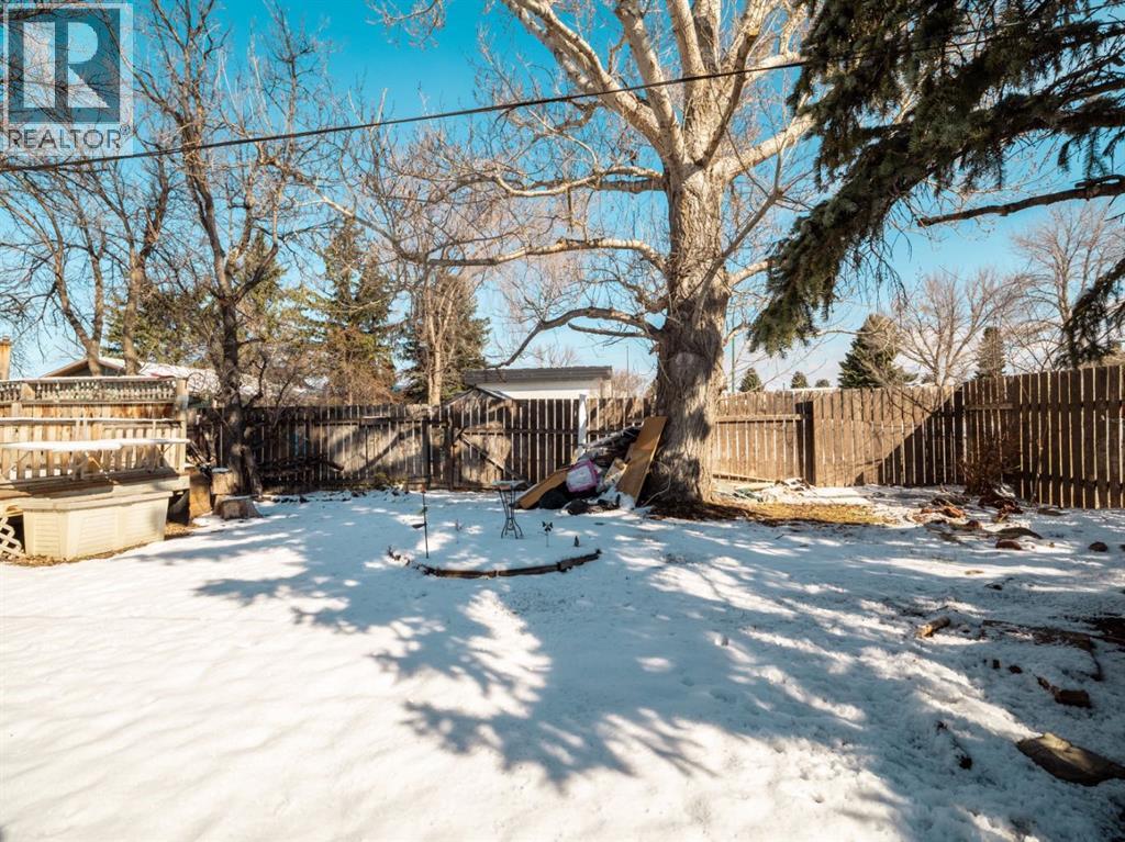 1306 27 Street N, Lethbridge, Alberta  T1H 4A5 - Photo 41 - A2300434