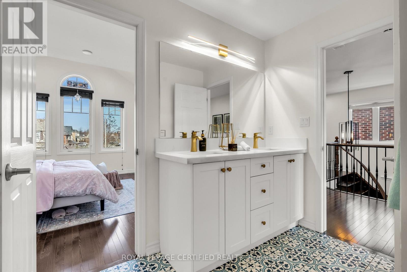 31 Peer Court, Hamilton, Ontario  L9K 0C5 - Photo 34 - X12977562