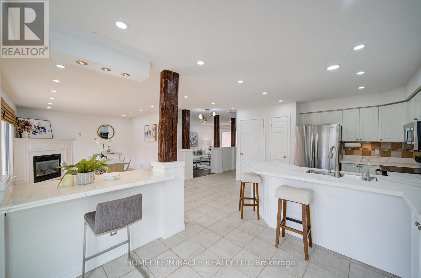 55 Mcfarlane Drive, Cambridge, Ontario N3C 4L7 - Photo 12 - X12947750