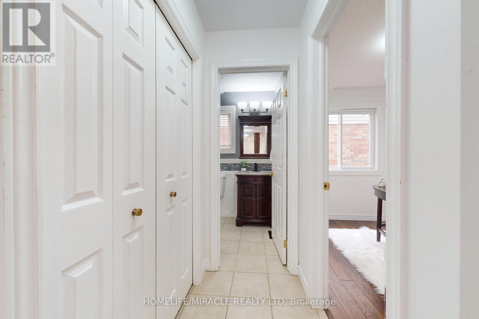 55 Mcfarlane Drive, Cambridge, Ontario N3C 4L7 - Photo 13 - X12947750