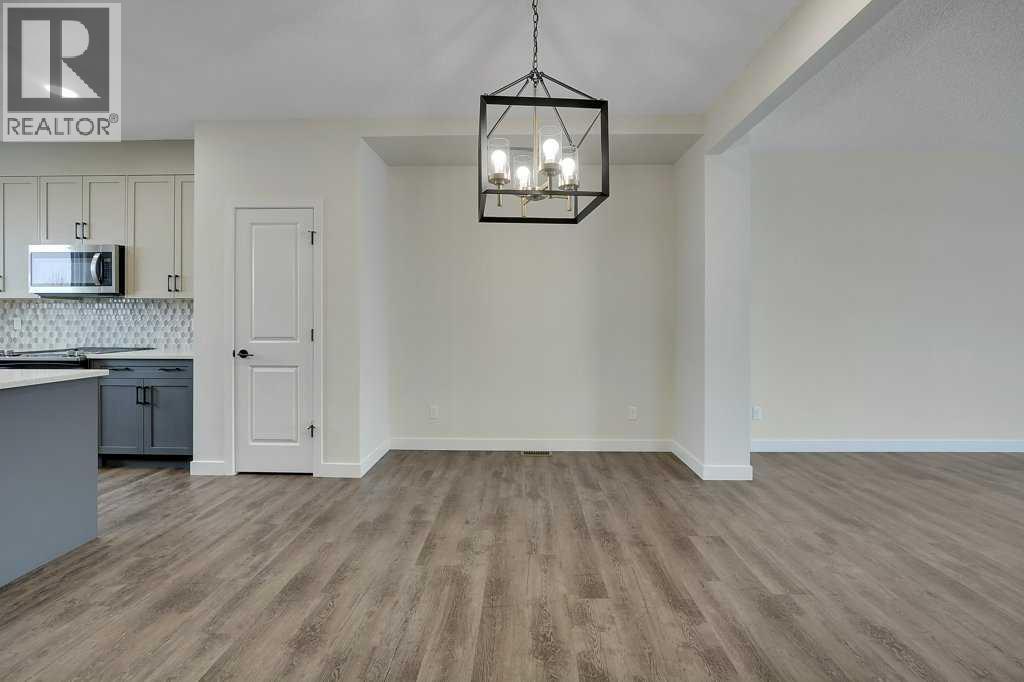 103 Highview Gate Se, Airdrie, Alberta  T4A 3L6 - Photo 10 - A2296688