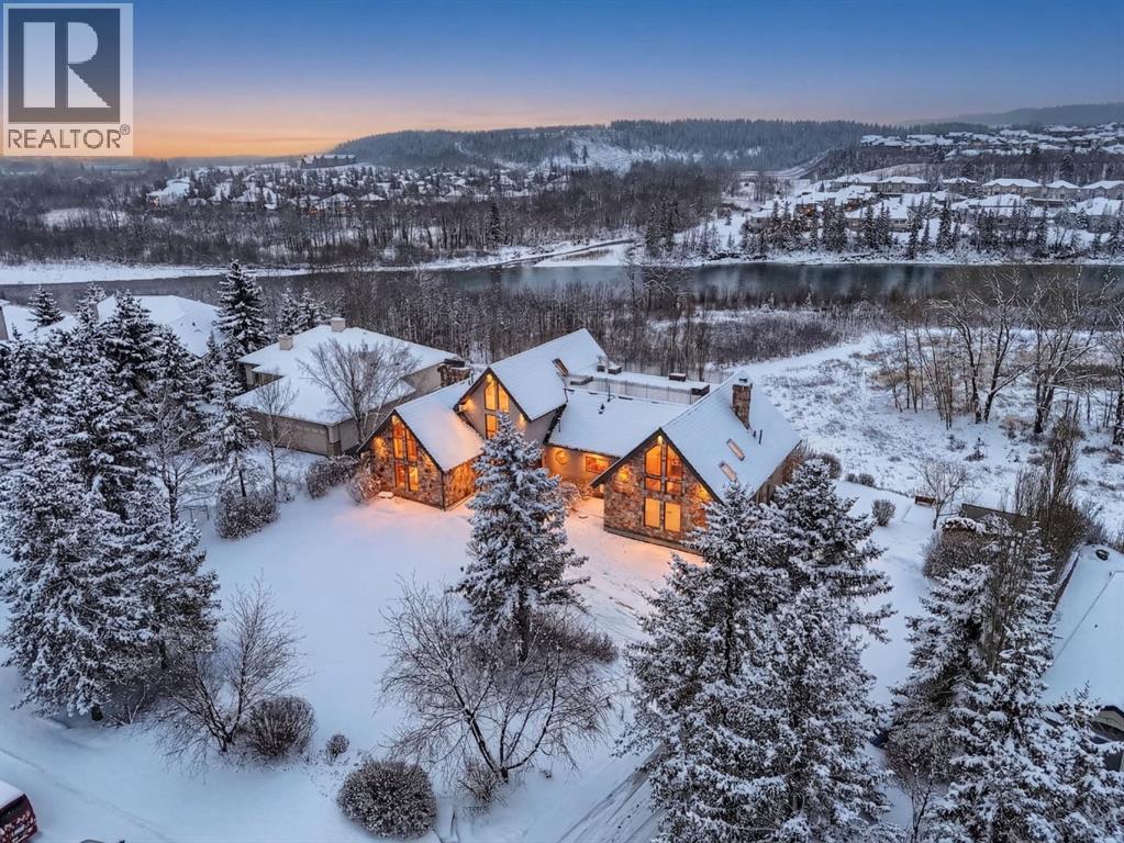 102 West Terrace Crescent, Cochrane, Alberta  T4C 1R9 - Photo 1 - A2299478