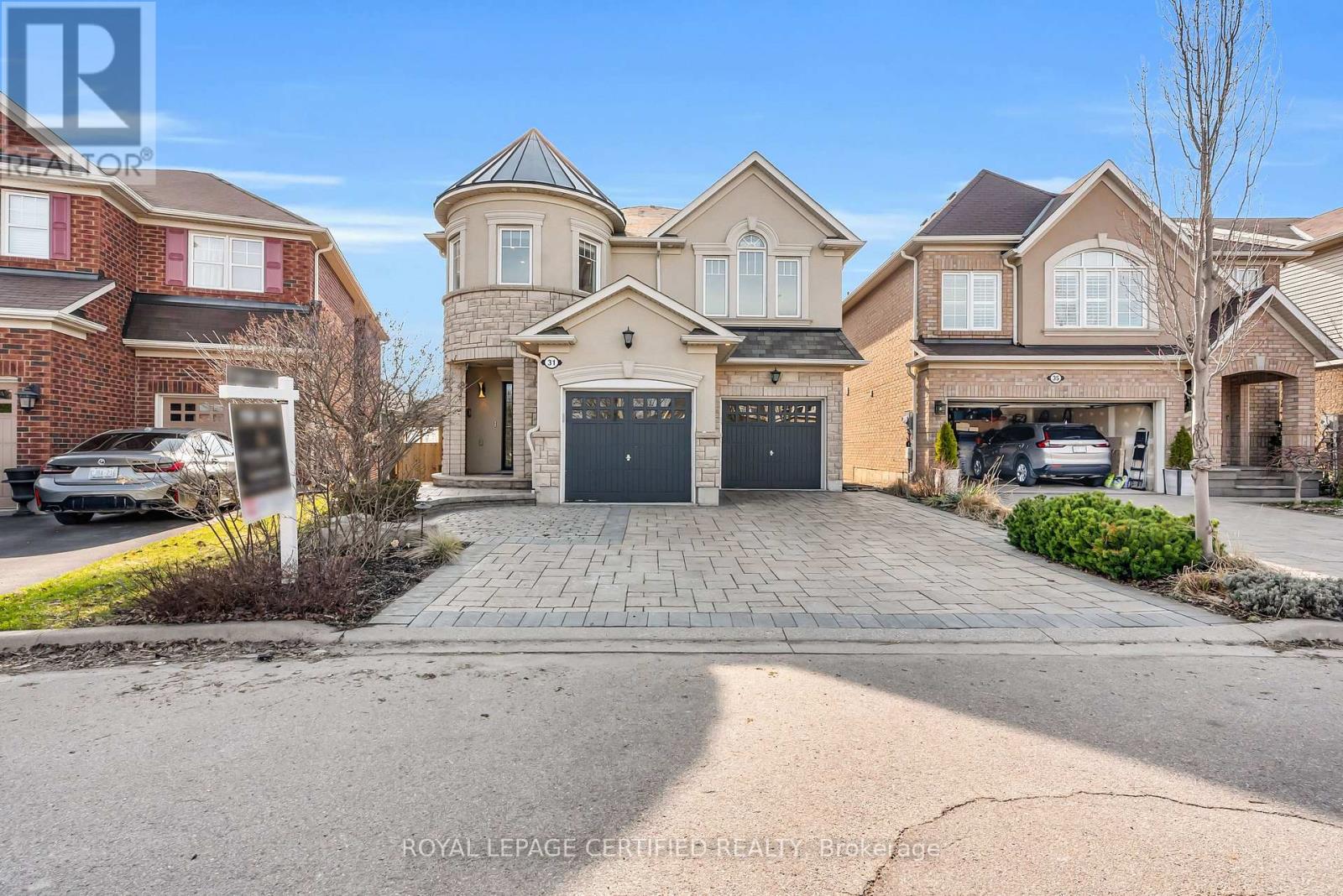 31 Peer Court, Hamilton, Ontario  L9K 0C5 - Photo 3 - X12977562