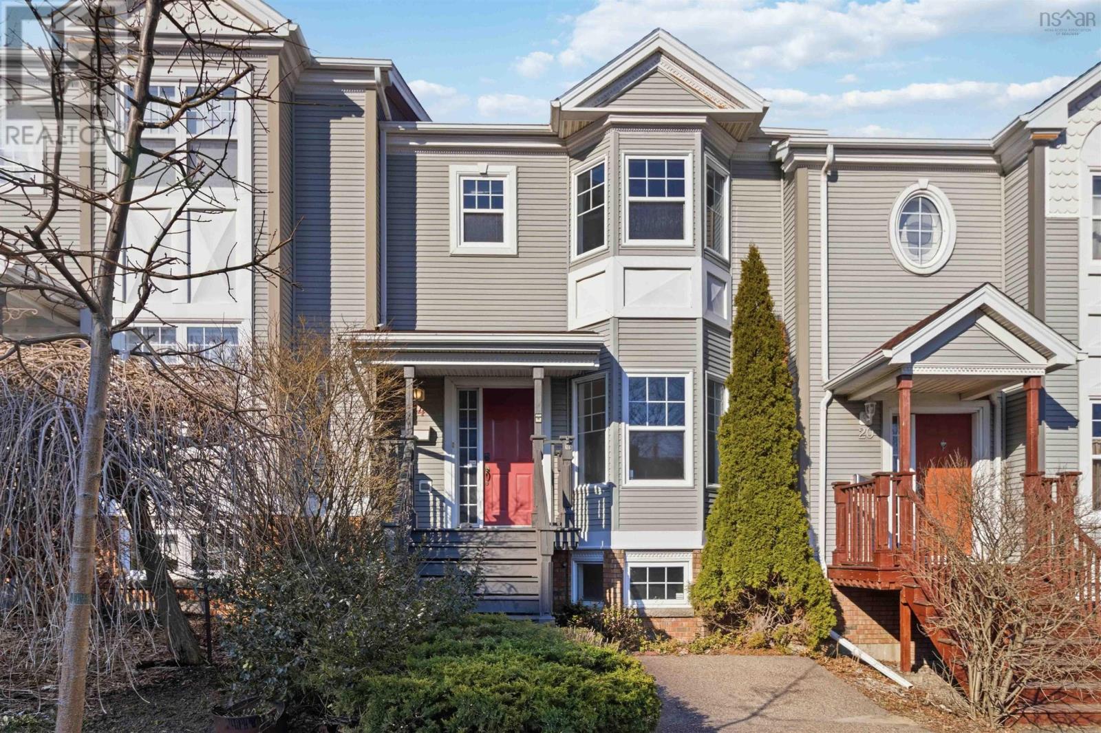 24 King Street, Dartmouth, Nova Scotia  B2Y 2R4 - Photo 2 - 202606945