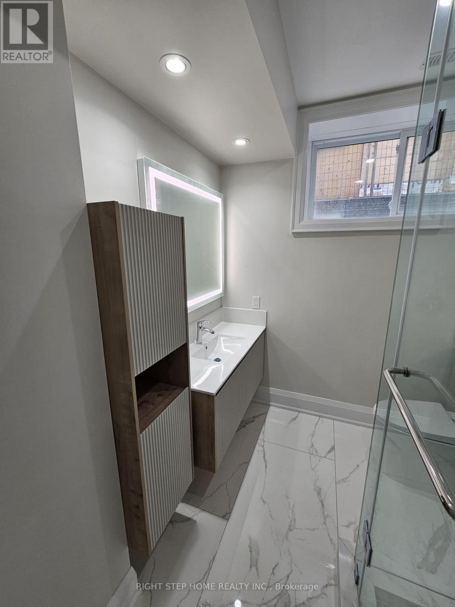 41 Sugarbush Square, Toronto, Ontario  M1C 3M6 - Photo 9 - E12977818