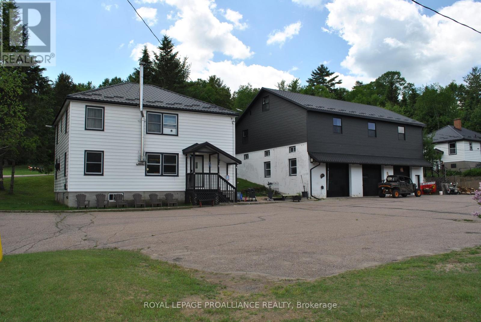 40723 Highway 17 Highway, Clara And Maria, Ontario  K0J 2K0 - Photo 1 - X12981380