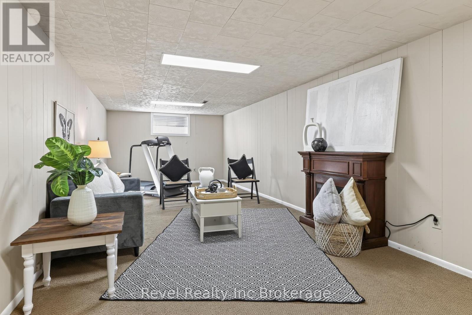 8 Elmwood Place, Woodstock, Ontario  N4S 2K6 - Photo 19 - X12981572