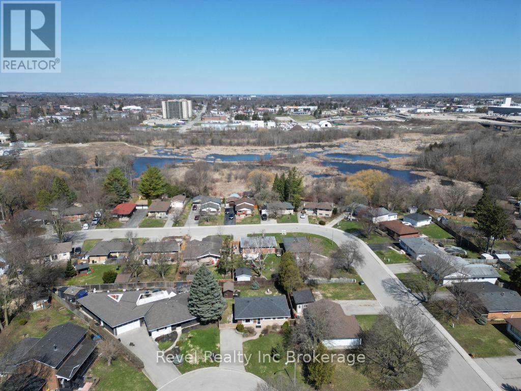 8 Elmwood Place, Woodstock, Ontario  N4S 2K6 - Photo 30 - X12981572