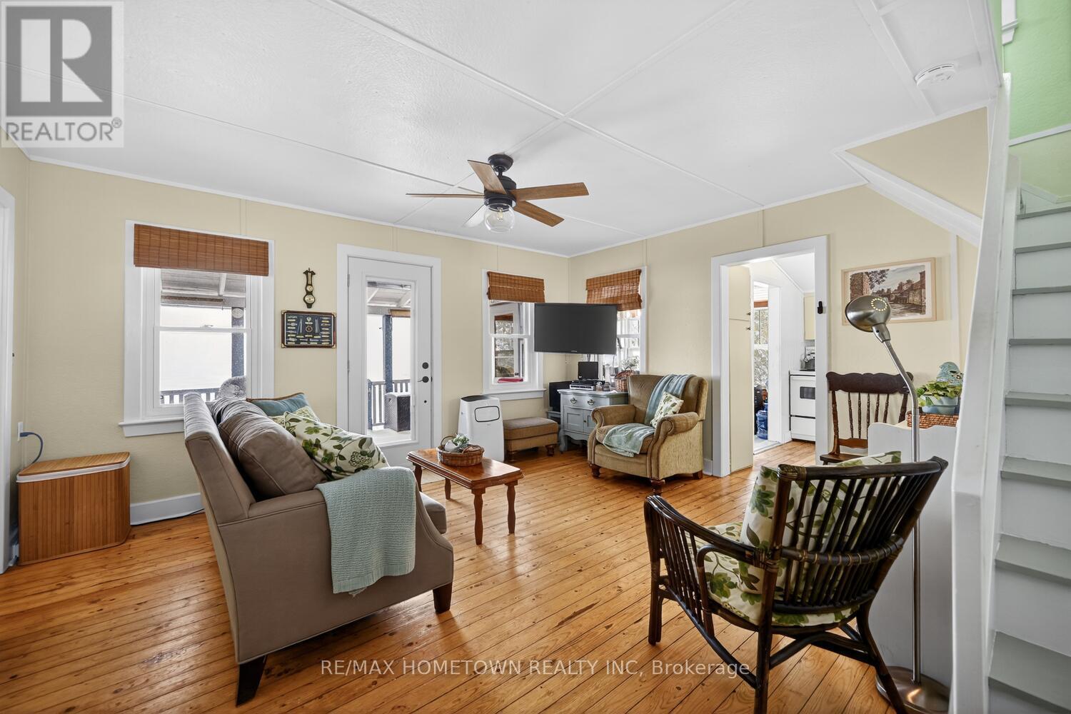 16 R3 Road, Rideau Lakes, Ontario  K0G 1L0 - Photo 6 - X12981454