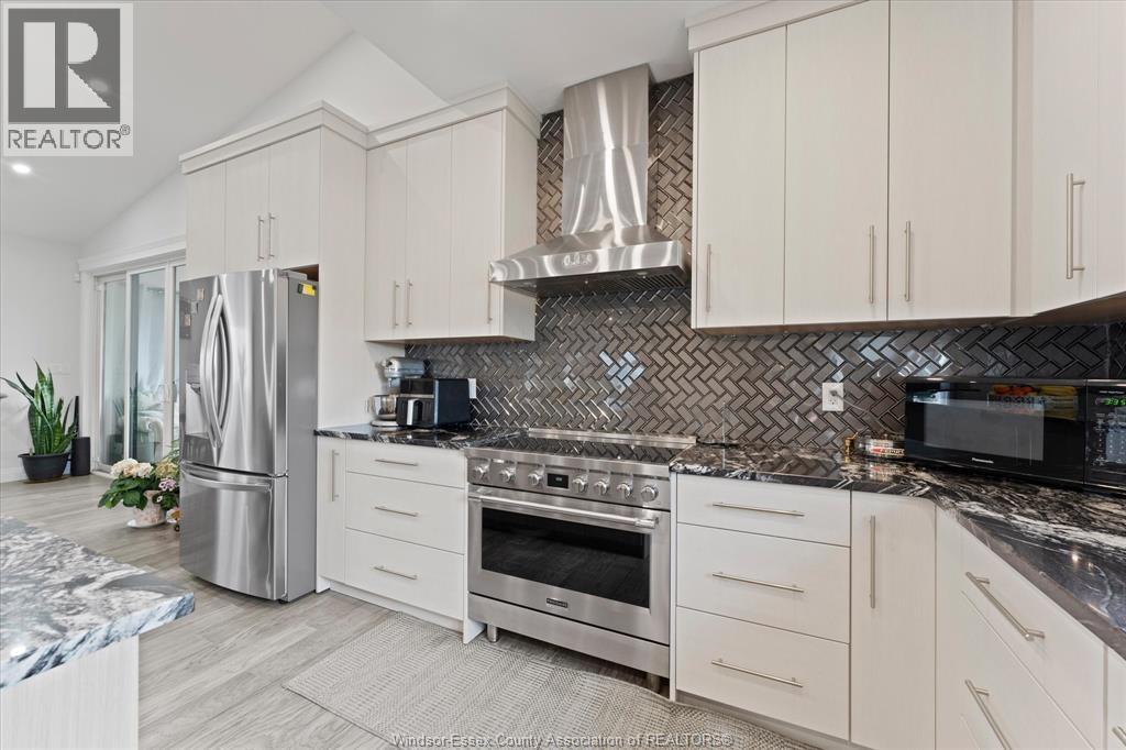 2585 Kenora Street, Windsor, Ontario  N9B 1Y3 - Photo 12 - 26007739