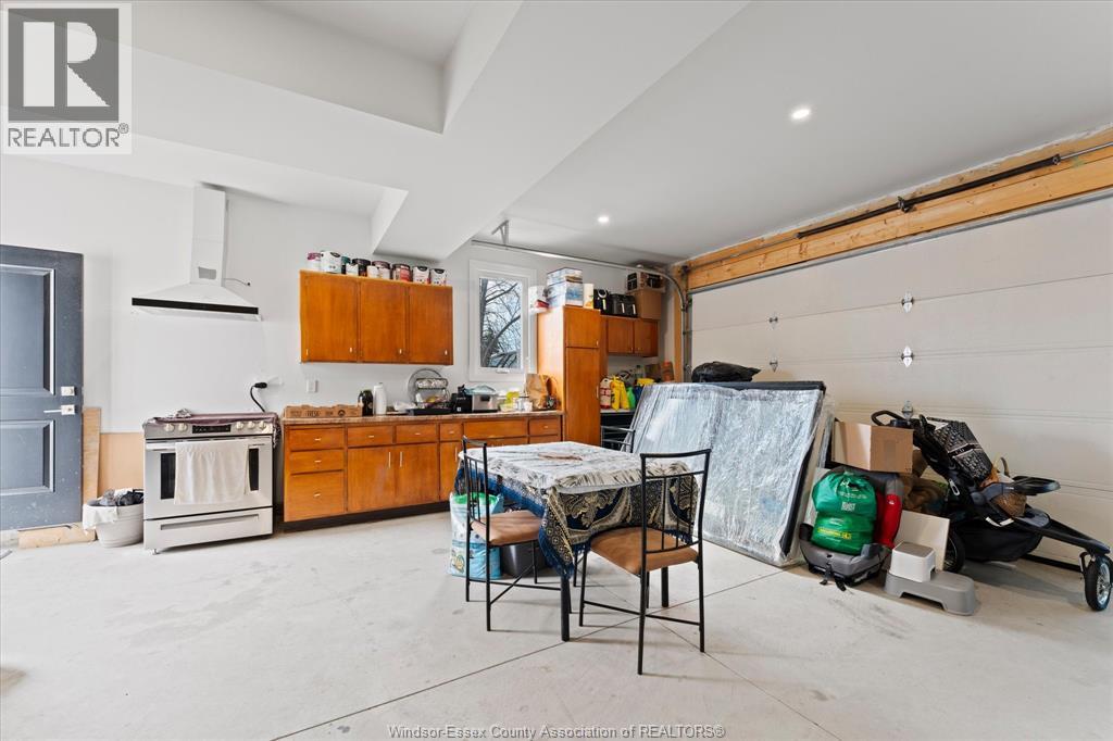 2585 Kenora Street, Windsor, Ontario  N9B 1Y3 - Photo 22 - 26007739