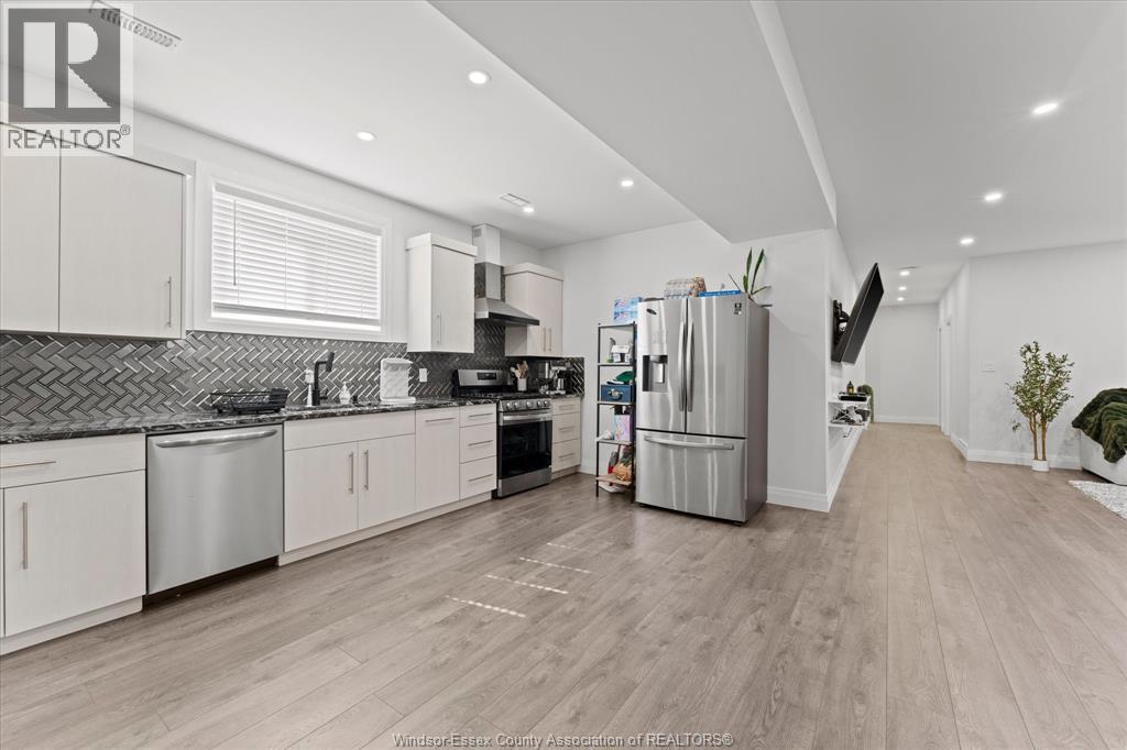 2585 Kenora Street, Windsor, Ontario  N9B 1Y3 - Photo 29 - 26007739