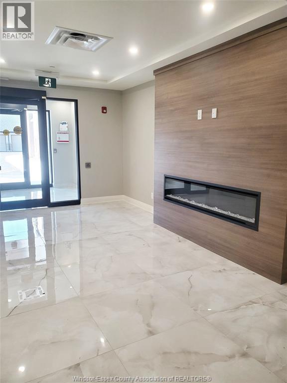 1855 Wyoming Unit# 210, Lasalle, Ontario  N9H 0N8 - Photo 3 - 26007736