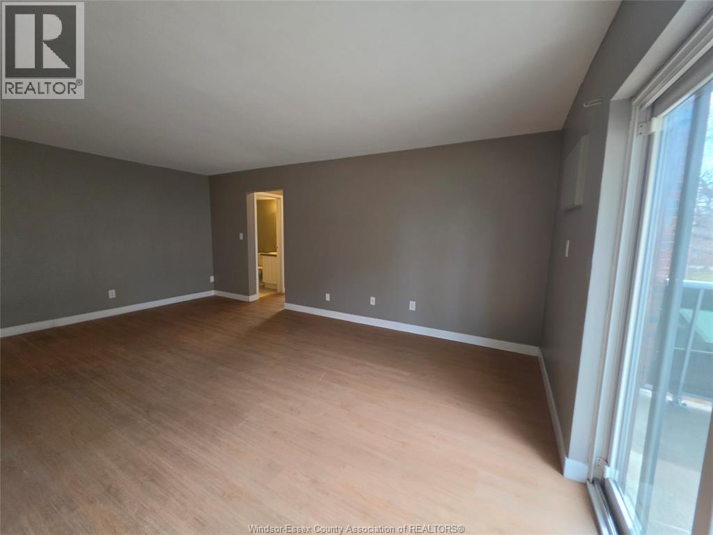 3905 Riverside Drive East Unit# 311, Windsor, Ontario  N8Y 1B3 - Photo 9 - 26007734