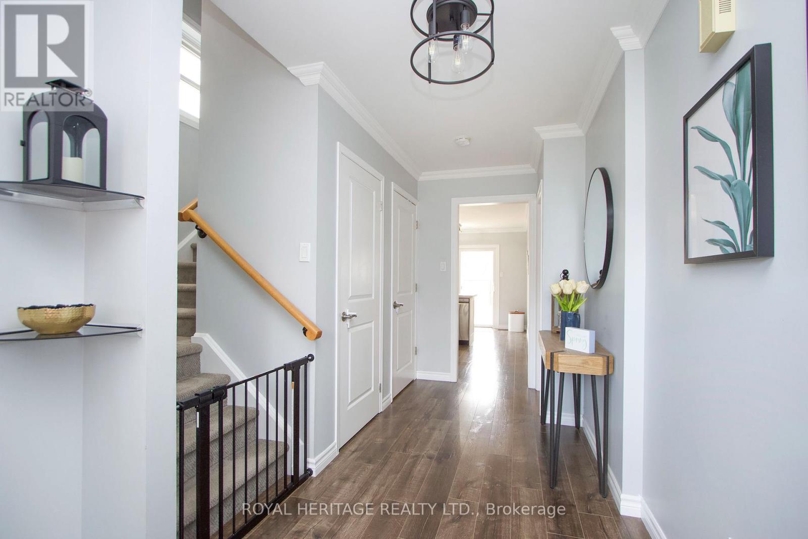 11 Glanville Crescent, Clarington, Ontario L1C 4L6 - Photo 6 - E12981472