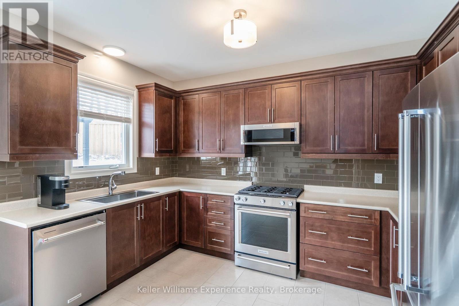 939 Stollar Place, Midland, Ontario  L4R 0A6 - Photo 13 - S12981418