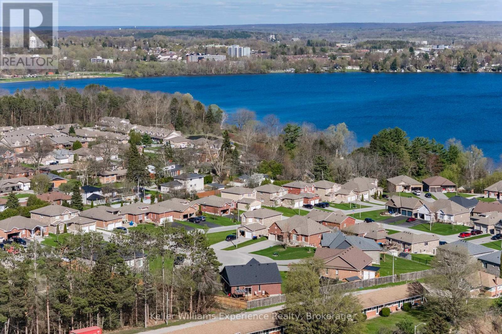 939 Stollar Place, Midland, Ontario  L4R 0A6 - Photo 38 - S12981418