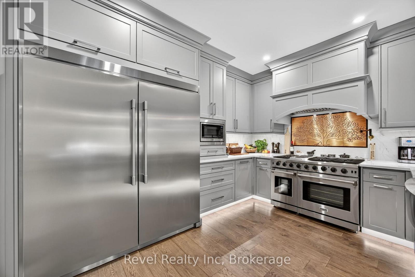 517 Silverbirch Drive, Tiny, Ontario  L9M 0M5 - Photo 10 - S12981436