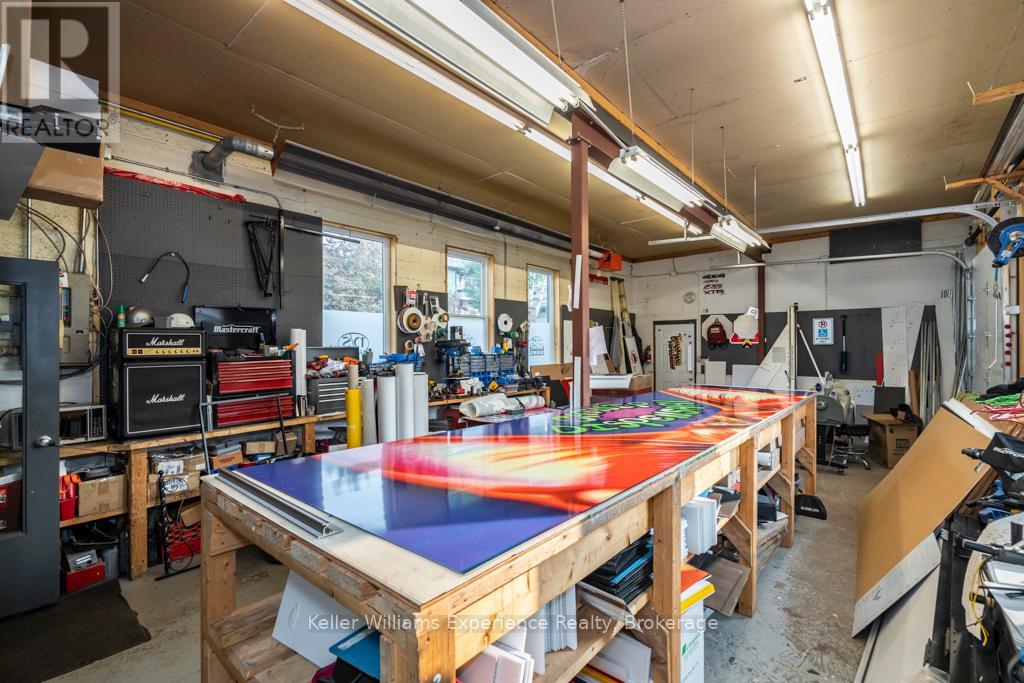 206 Fourth Street, Midland, Ontario  L4R 3T4 - Photo 22 - S12981642