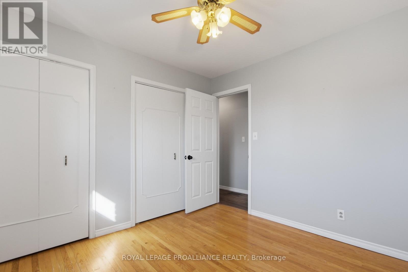 4 O'neil Crescent, Quinte West, Ontario  K8V 5Y6 - Photo 13 - X12981374