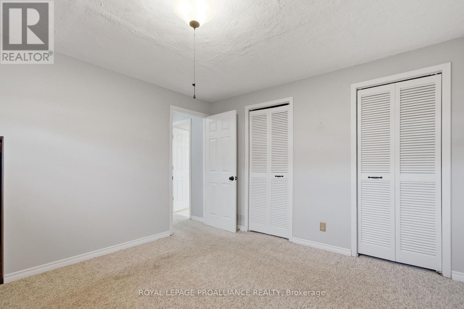 4 O'neil Crescent, Quinte West, Ontario  K8V 5Y6 - Photo 23 - X12981374