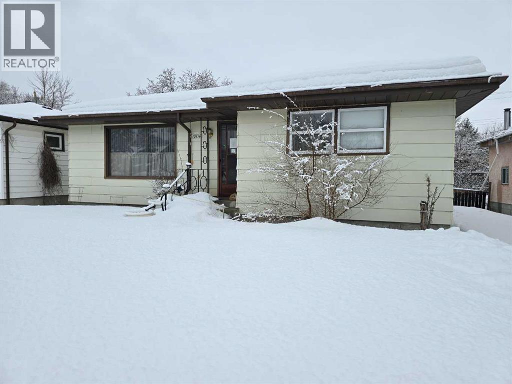 10714 101 Street, Peace River, Alberta