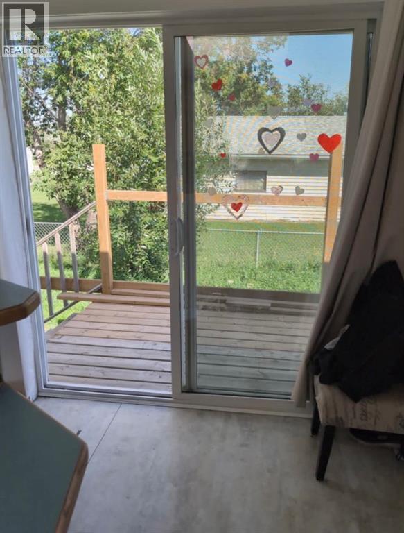 4803 52 Street, Lougheed, Alberta  T0B 0B9 - Photo 12 - A2254779