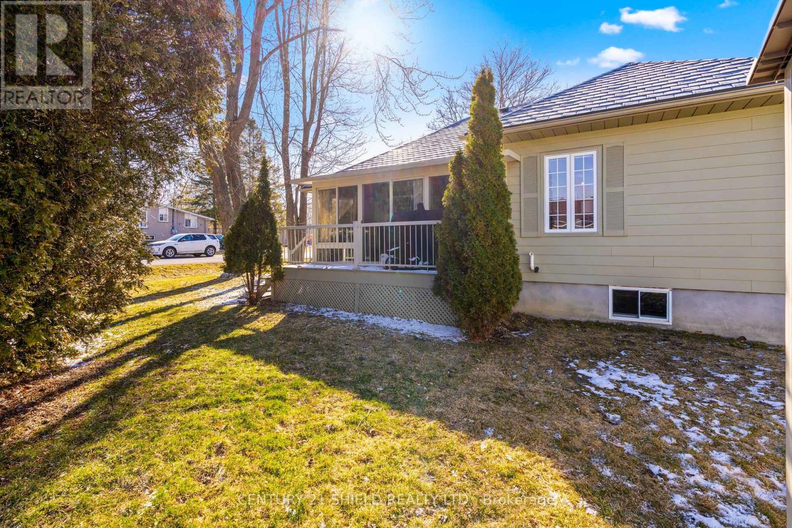 728 St Antoine Street, Cornwall, Ontario  K6H 7G9 - Photo 7 - X12981412