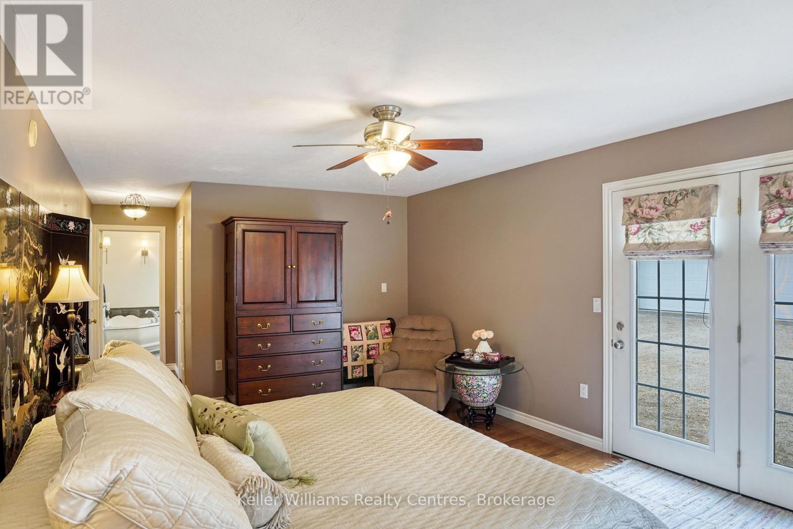 2 2nd Avenue, South Bruce Peninsula, Ontario  N0H 2T0 - Photo 22 - X12981398