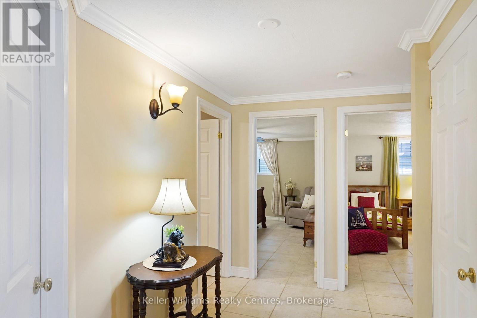 2 2nd Avenue, South Bruce Peninsula, Ontario  N0H 2T0 - Photo 32 - X12981398