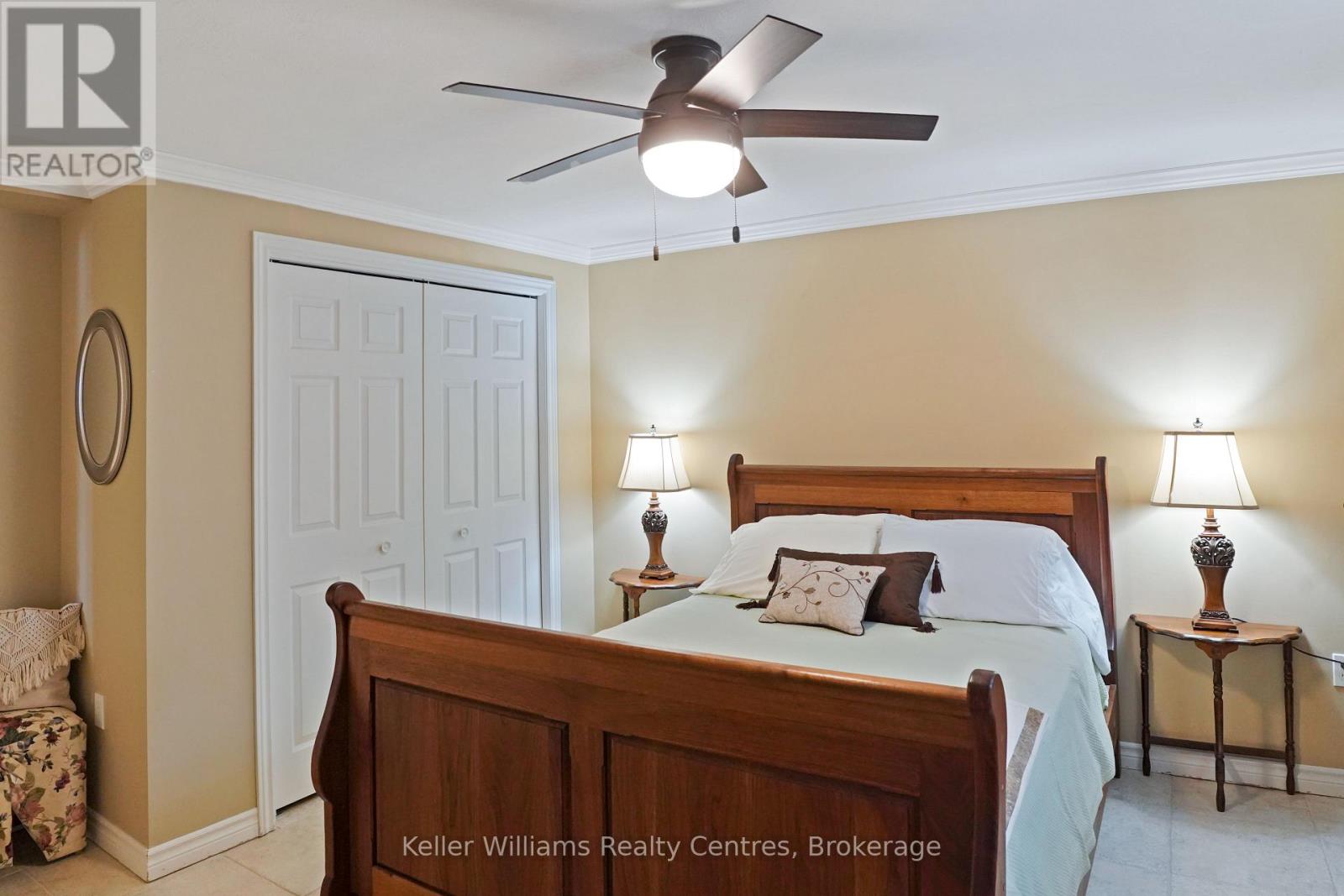 2 2nd Avenue, South Bruce Peninsula, Ontario  N0H 2T0 - Photo 34 - X12981398