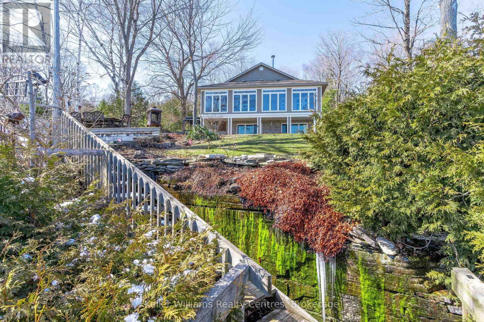 2 2nd Avenue, South Bruce Peninsula, Ontario  N0H 2T0 - Photo 44 - X12981398