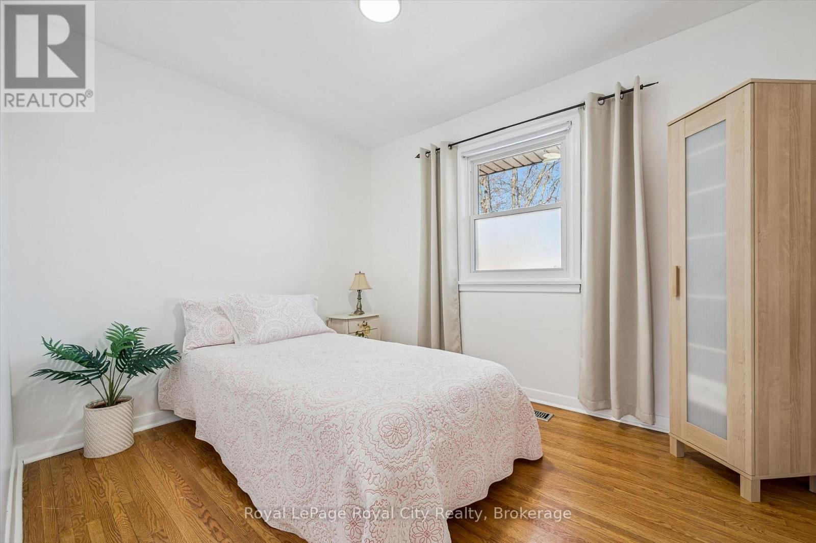 2 Cadillac Drive, Guelph, Ontario  N1E 2B5 - Photo 14 - X12981488