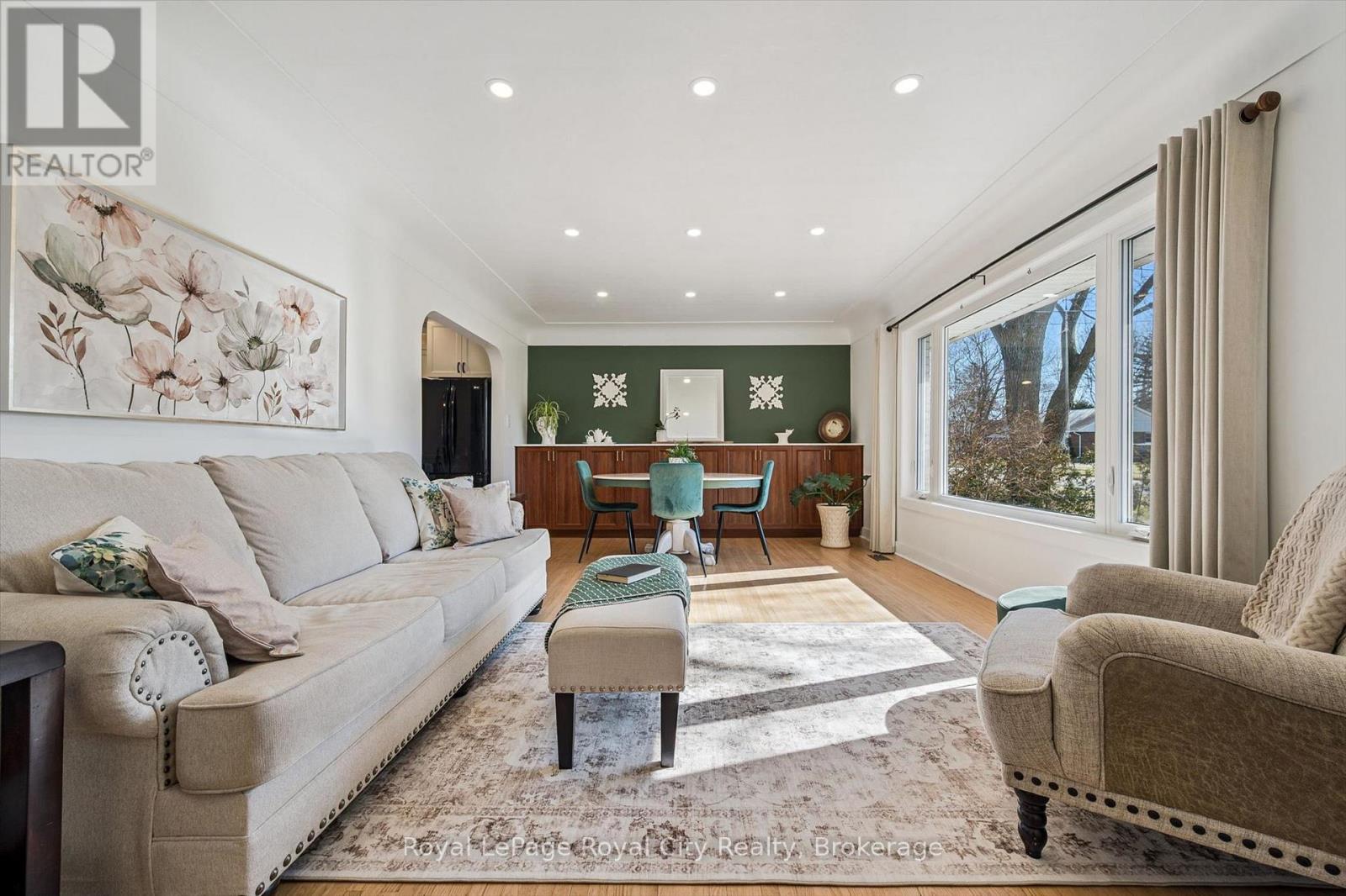 2 Cadillac Drive, Guelph, Ontario  N1E 2B5 - Photo 4 - X12981488