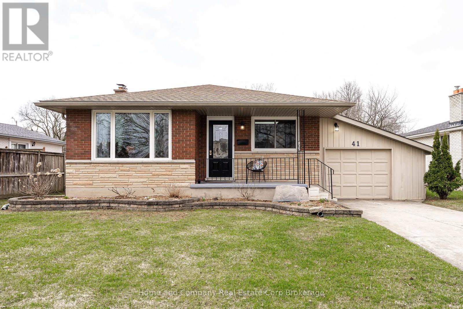 41 DORLAND DRIVE, Stratford, Ontario