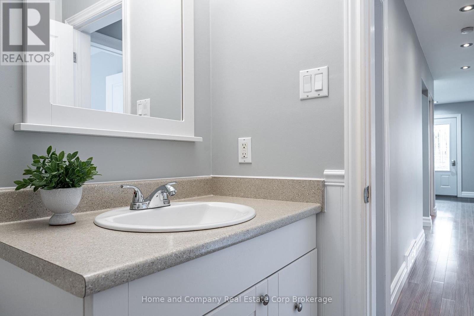 41 Dorland Drive, Stratford, Ontario  N5A 5C9 - Photo 19 - X12981522