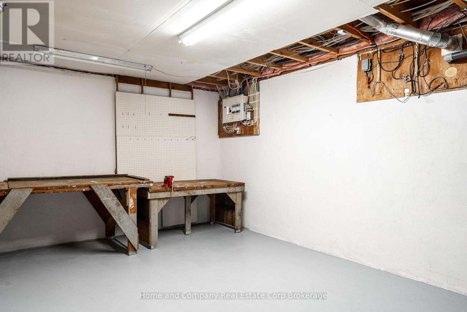 41 Dorland Drive, Stratford, Ontario  N5A 5C9 - Photo 32 - X12981522