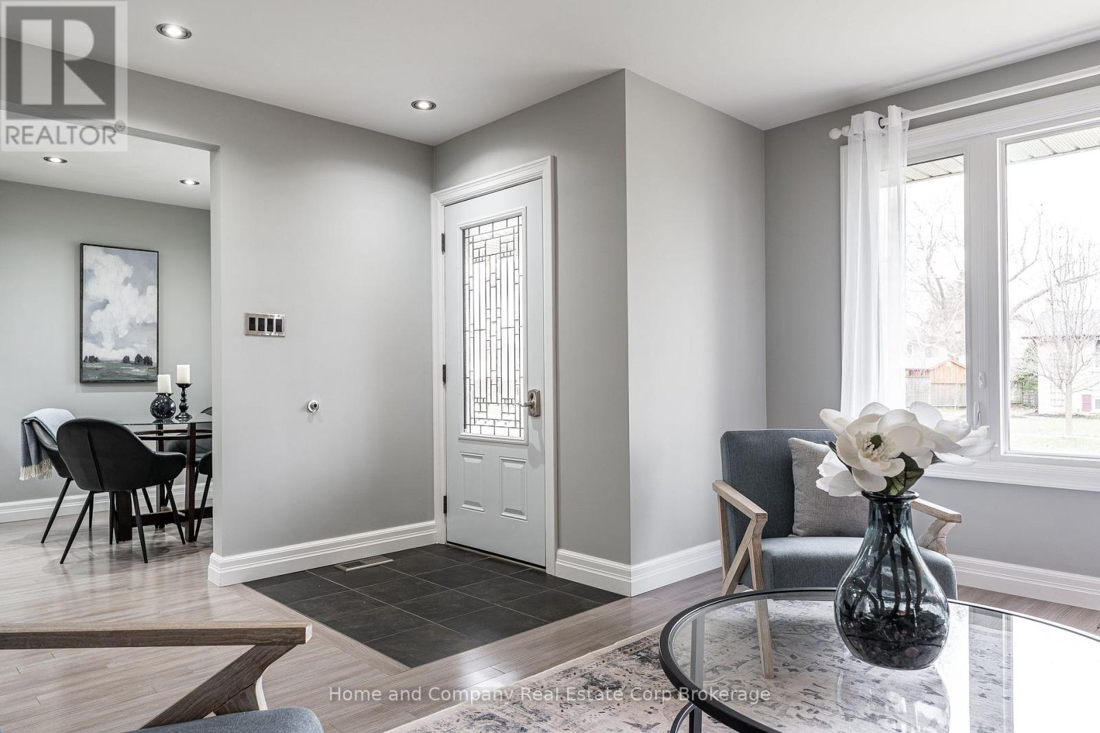 41 Dorland Drive, Stratford, Ontario  N5A 5C9 - Photo 8 - X12981522