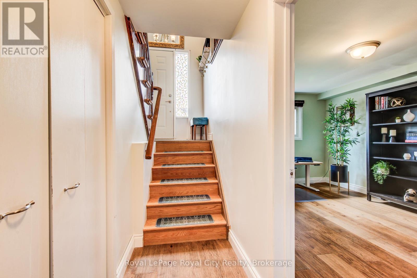 418 Imperial Road S, Guelph, Ontario  N1K 1J9 - Photo 25 - X12981540