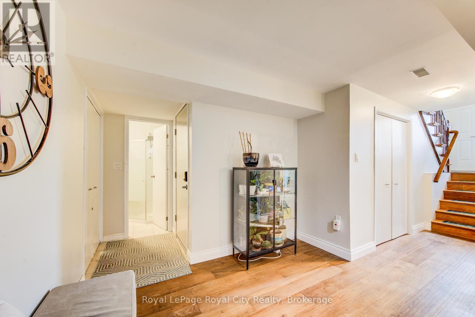 418 Imperial Road S, Guelph, Ontario  N1K 1J9 - Photo 31 - X12981540