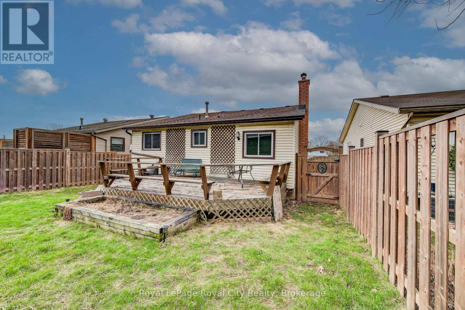 418 Imperial Road S, Guelph, Ontario  N1K 1J9 - Photo 39 - X12981540