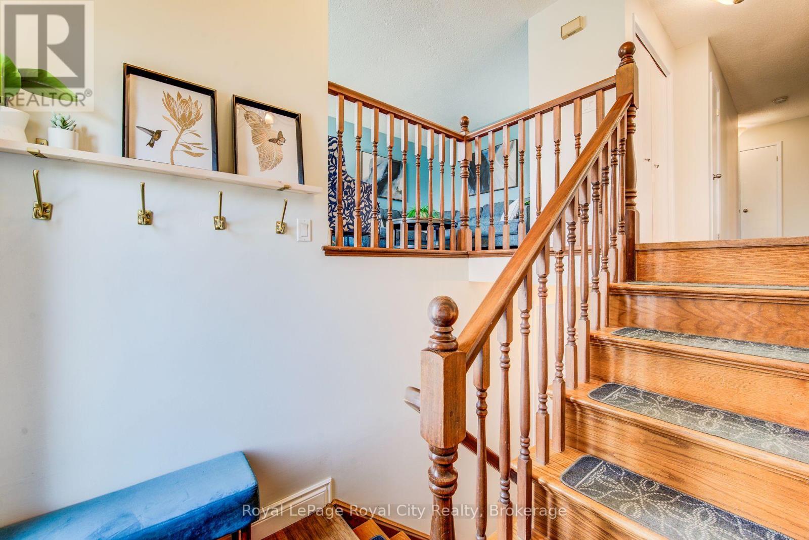 418 Imperial Road S, Guelph, Ontario  N1K 1J9 - Photo 4 - X12981540