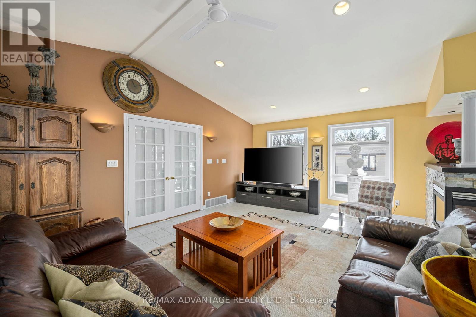 7 Mckay Street, Middlesex Centre, Ontario  N0M 2A0 - Photo 11 - X12981338