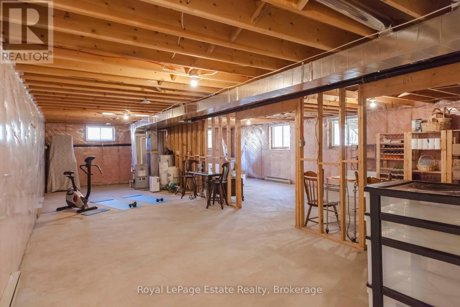 21 Sauble Woods Crescent, South Bruce Peninsula, Ontario  N0H 2G0 - Photo 36 - X12981556