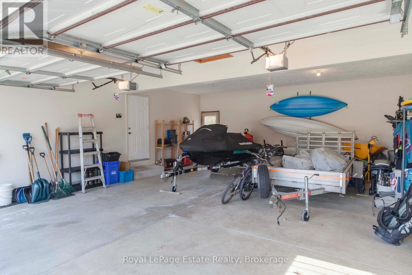 21 Sauble Woods Crescent, South Bruce Peninsula, Ontario  N0H 2G0 - Photo 41 - X12981556