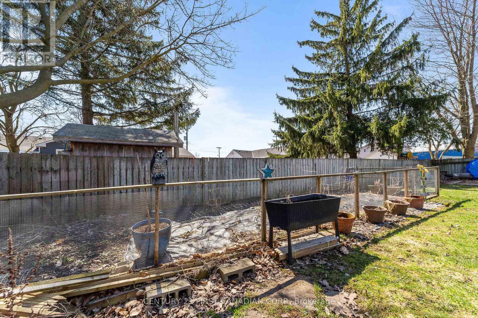 184 Water Street, Lucan Biddulph, Ontario  N0M 2J0 - Photo 18 - X12981438