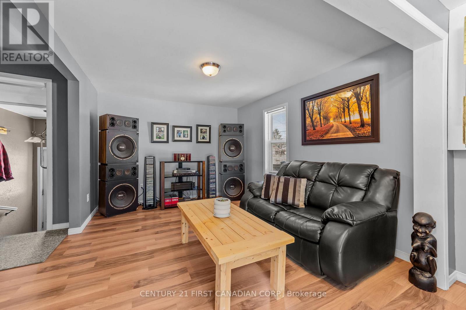 184 Water Street, Lucan Biddulph, Ontario  N0M 2J0 - Photo 27 - X12981438